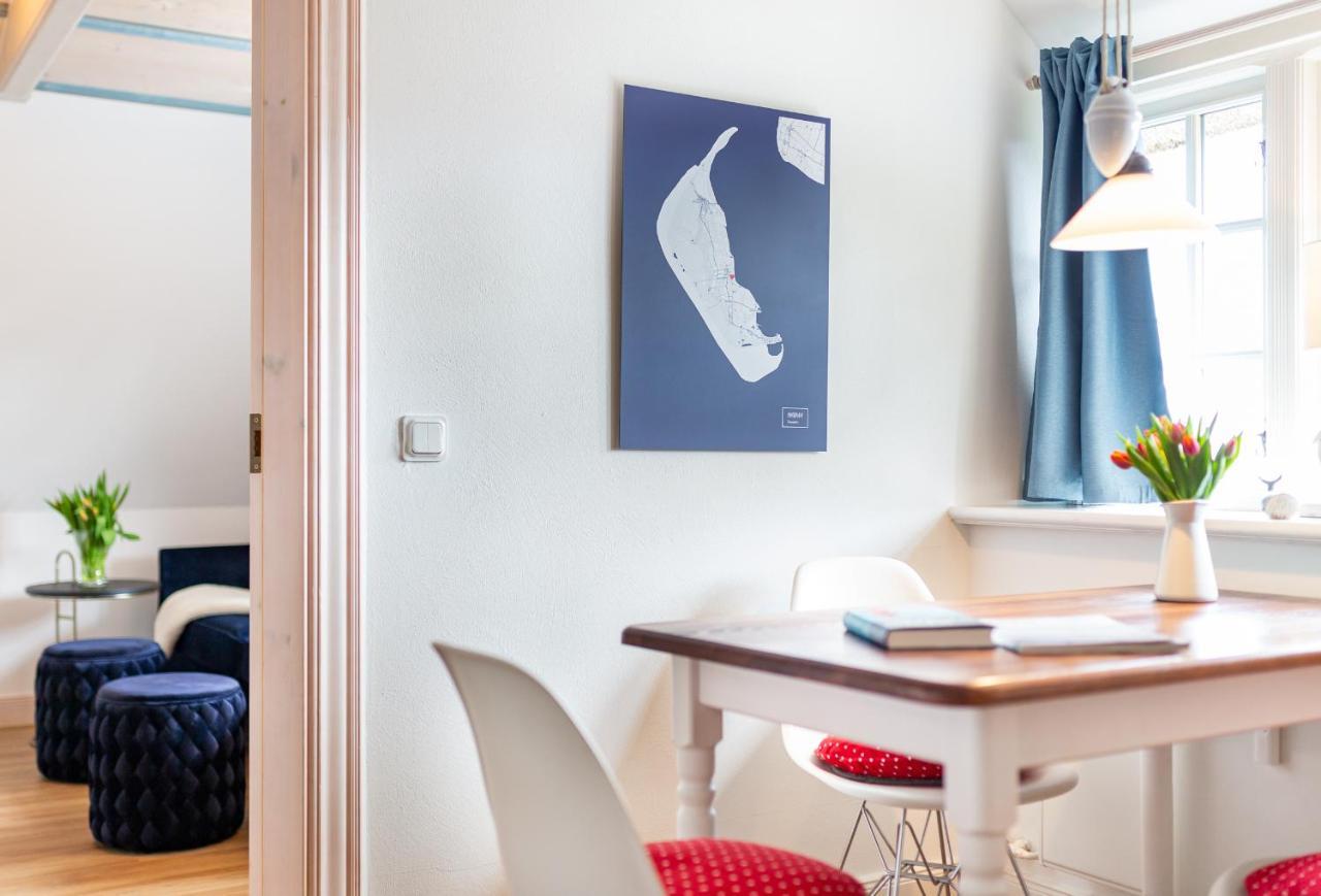 Friesenglueck Apartment เนเบอ ภายนอก รูปภาพ