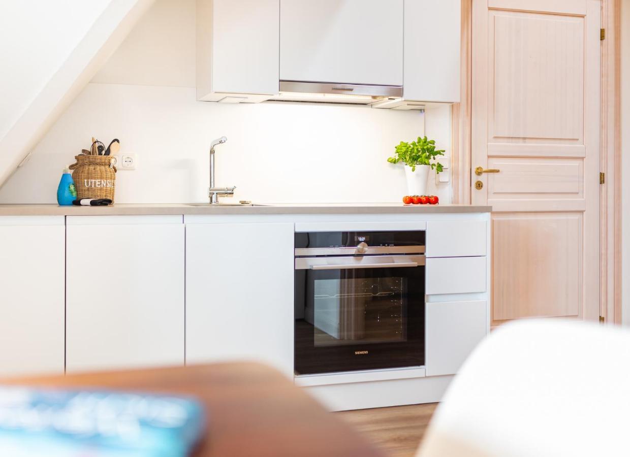 Friesenglueck Apartment เนเบอ ภายนอก รูปภาพ