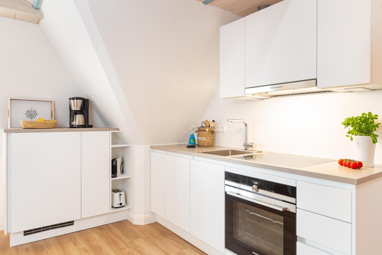 Friesenglueck Apartment เนเบอ ภายนอก รูปภาพ